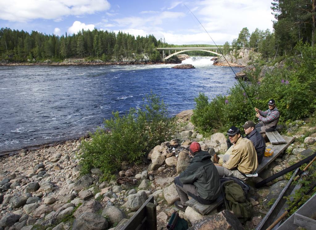 Jockfall Fishing And Activities - Oeverkalix Екстериор снимка